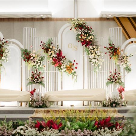 Hotel Ayola Sunrise Mojokerto Ngoại thất bức ảnh