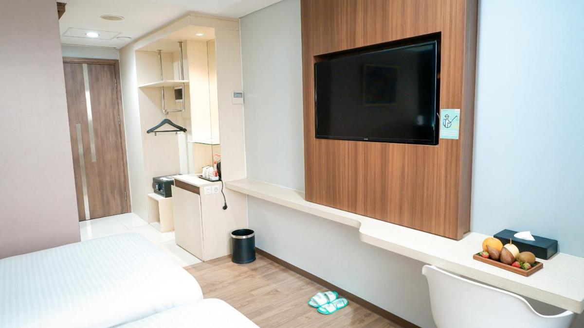 Hotel Ayola Sunrise Mojokerto Ngoại thất bức ảnh