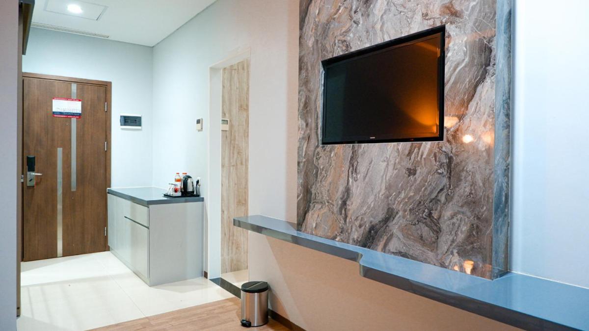 Hotel Ayola Sunrise Mojokerto Ngoại thất bức ảnh
