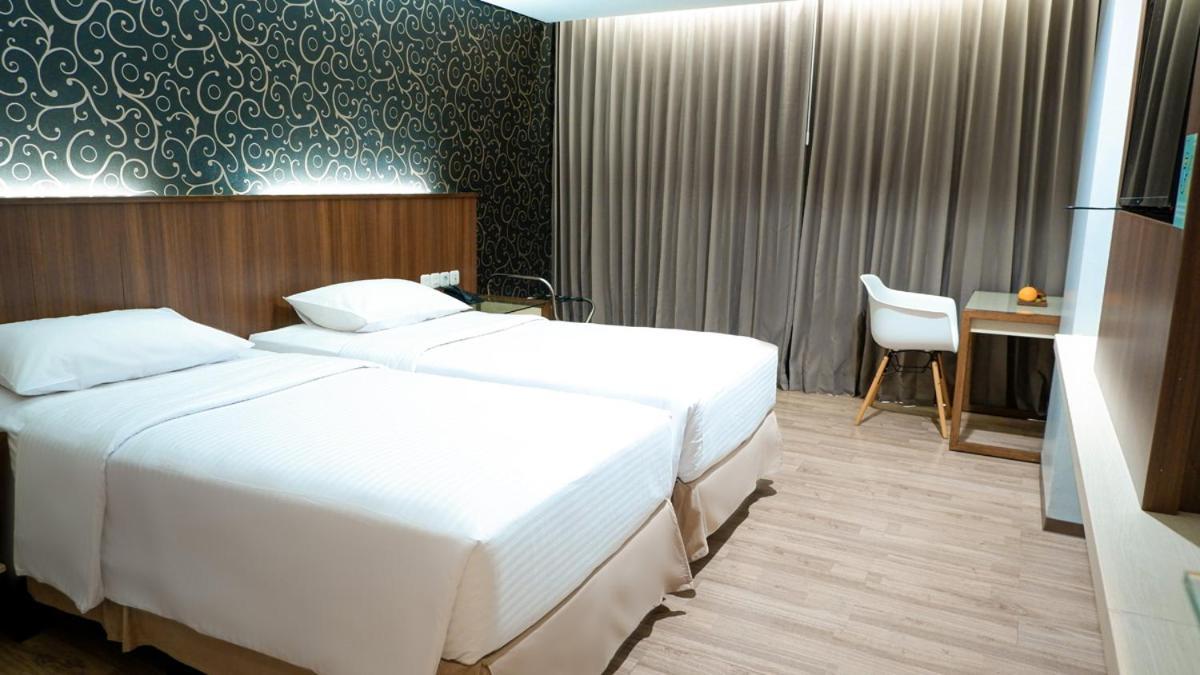 Hotel Ayola Sunrise Mojokerto Ngoại thất bức ảnh