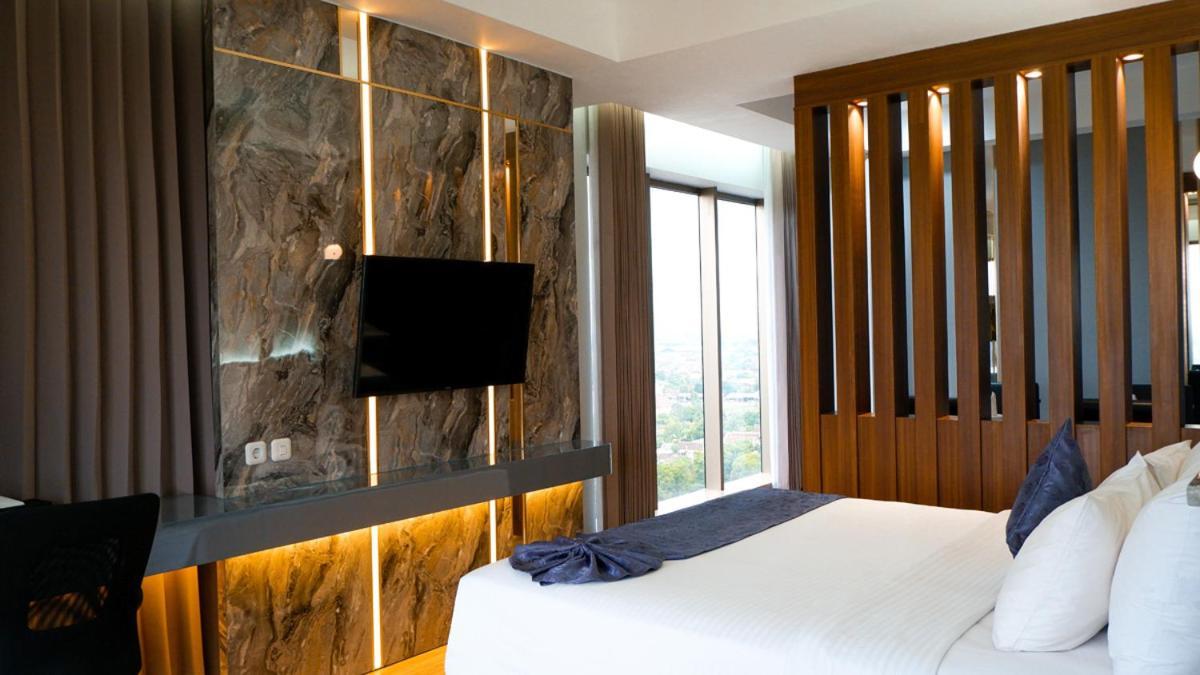 Hotel Ayola Sunrise Mojokerto Ngoại thất bức ảnh