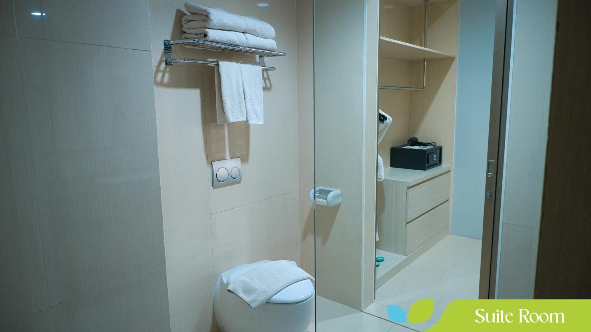 Hotel Ayola Sunrise Mojokerto Ngoại thất bức ảnh