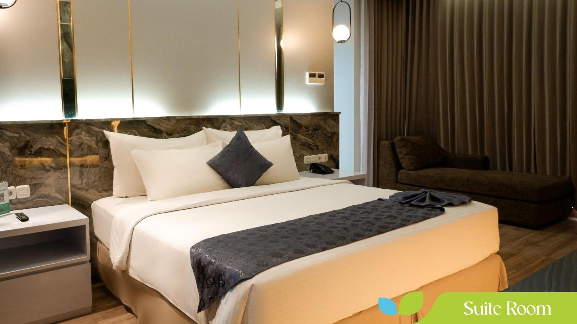 Hotel Ayola Sunrise Mojokerto Ngoại thất bức ảnh
